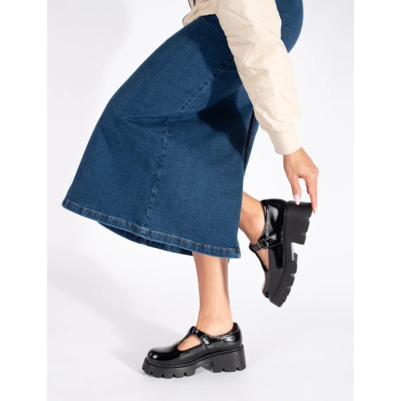 Ženske crne lakirane cipele s platformom crna 2