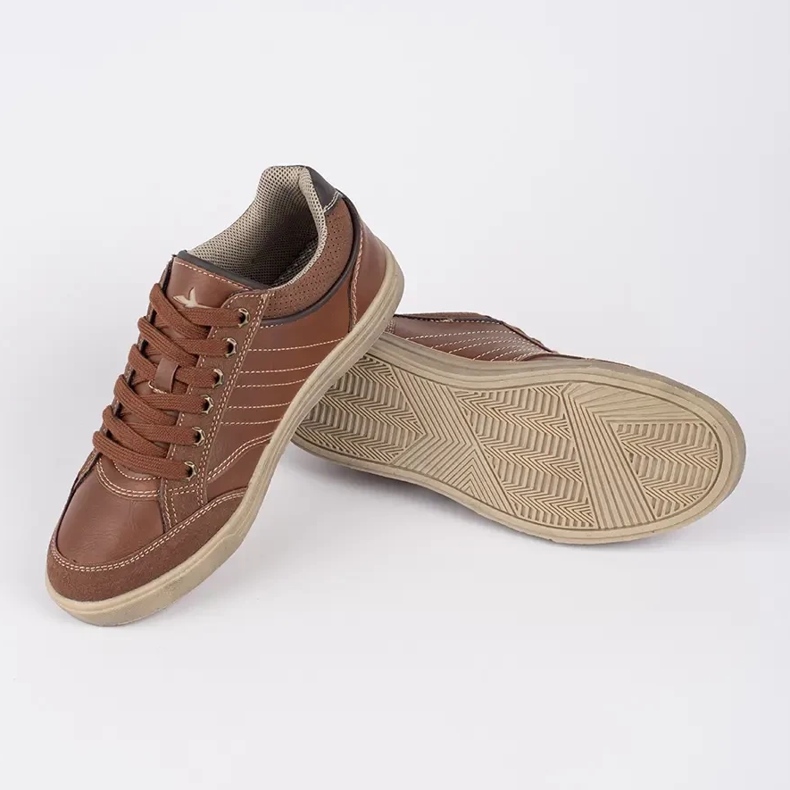 Smeđe ženske sportske cipele VICO smeđa 1