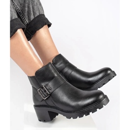 Crne kožne ženske gležnjače na visoku petu s ukrasnom kopčom Sergio Leone crno 1