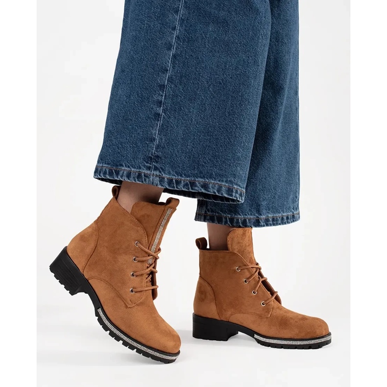 Svijetlo smeđe čizme smeđa 1