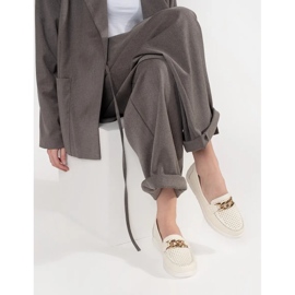 Goodin Kožna lagana bež natikača s lancem na platformi 2