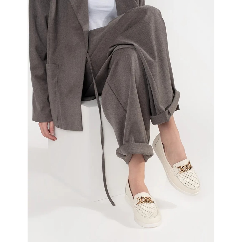 Goodin Kožna lagana bež natikača s lancem na platformi 2