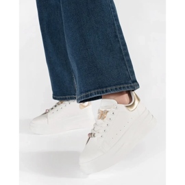 Bijele tenisice na platformi s PIN -om bijela 1