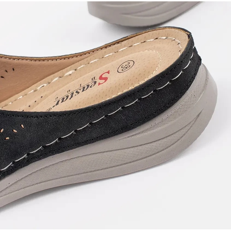 Crne ženske papuče na gustom potplatu crno 1