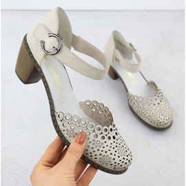 Ženske kožne sandale na Rieker 40902-60 bež post 1