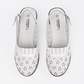 Goodin Bijelo obojene sandale s niskim udjelom u obliku slova bijela 2