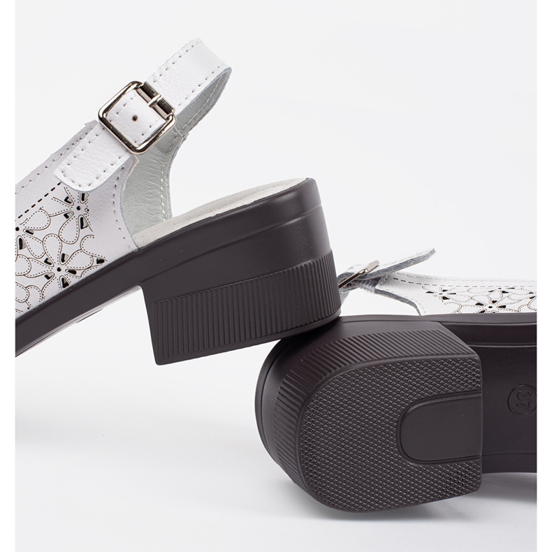 Goodin Bijelo obojene sandale s niskim udjelom u obliku slova bijela 1