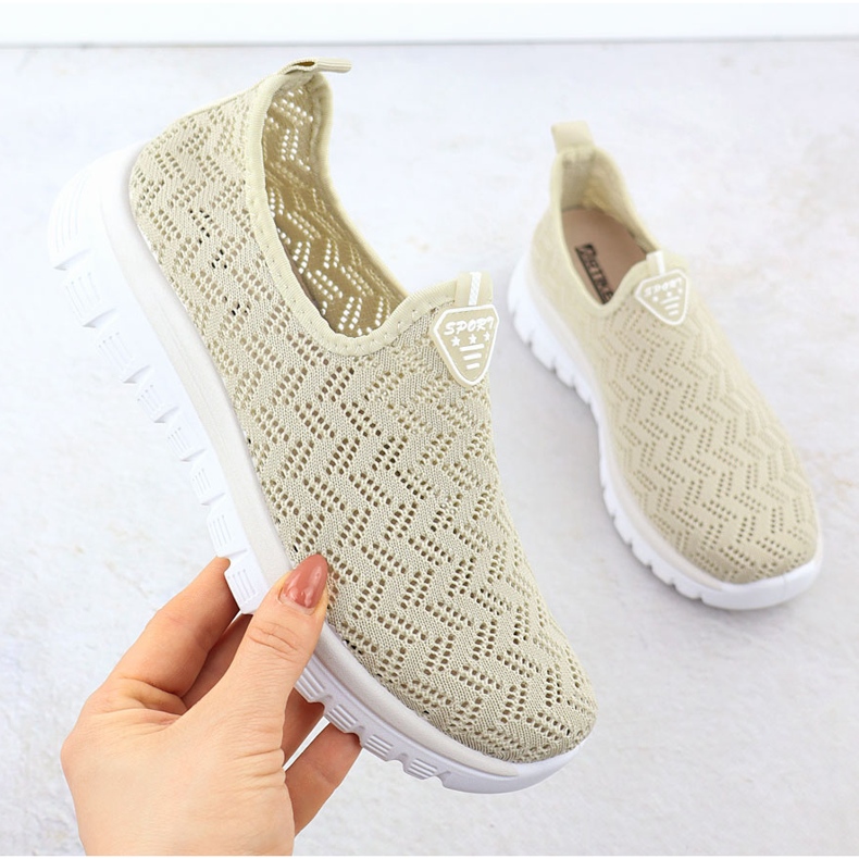 Ženske sportske cipele Openwork Slip on Beige Artiker 56C1016 bež 1