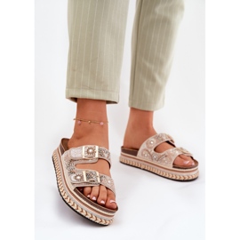 Papuče s ukrasom i kopčama na zlatnoj platformi zlatna 2