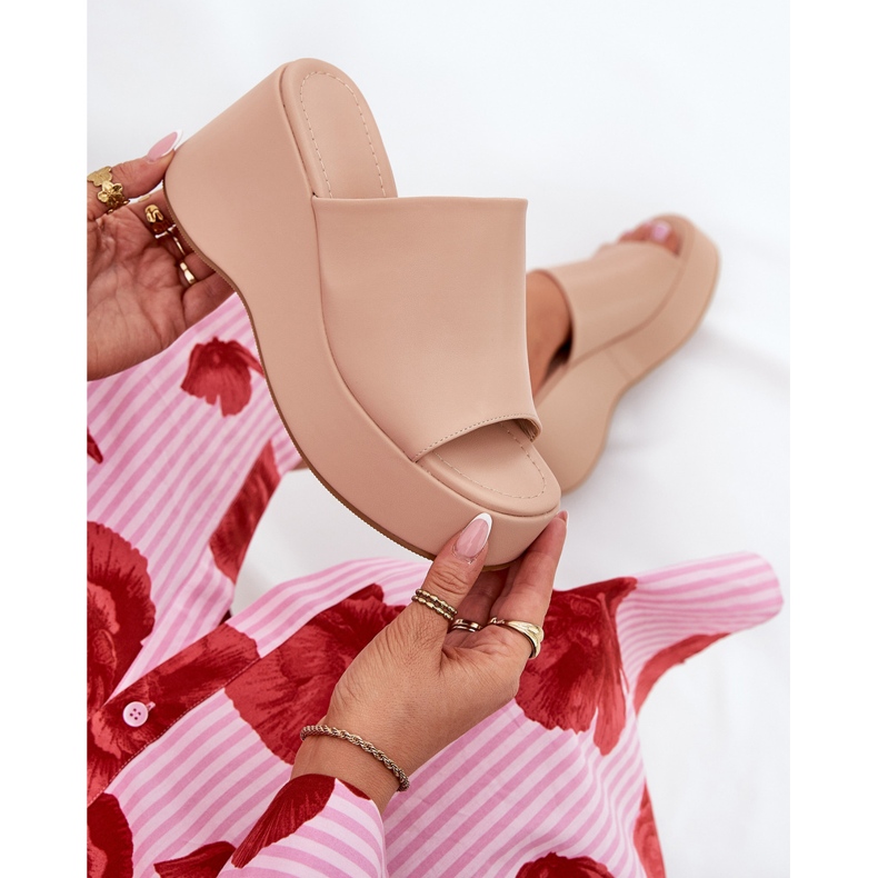 Eko kožne ženske papuče na platformi i bež klinovi 1