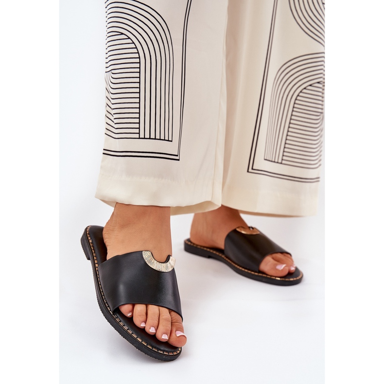 Eko kožne ženske papuče s ukrasnim detaljima crne crno 2