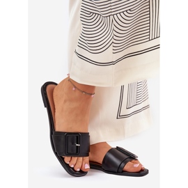 Ravne eko kože ženske papuče s crnom kopčom 1