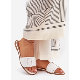 Ravne eko kože ženske papuče s bijelom kopčom bijela 1