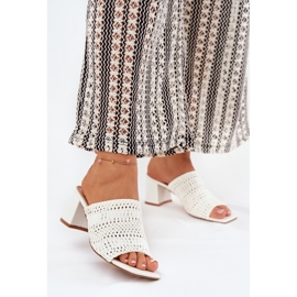 Ženski klip s bijelim potpeticama bijela 2