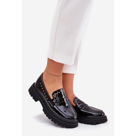 Ženske natikače lakirane crnim ukrasom crno 1