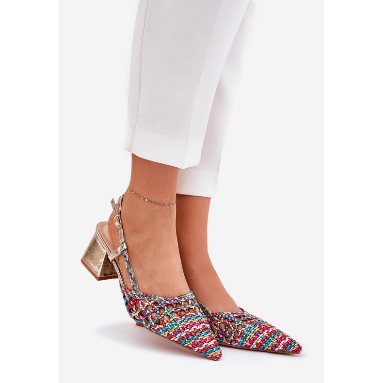 Sandale na pošti s pletenom i označenim nožnim prstima višebojne raznobojna 1