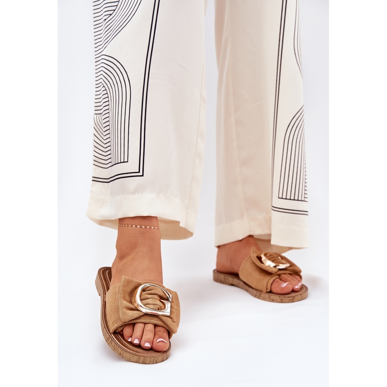 Ravne ženske flip jarke s detaljnim dekorativnim devama smeđa 2