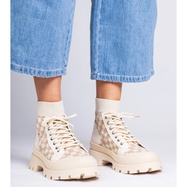 Bež tenisice na platformu 2