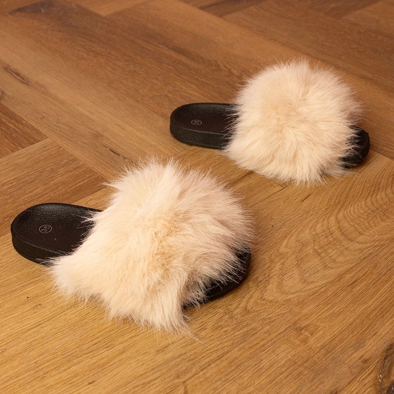 Bež dječji flip flip s krznom 1