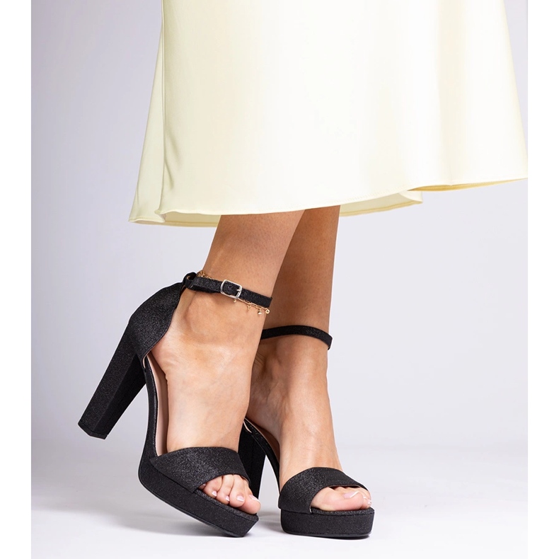 Crne ženske sandale s visokim sjajem crna 2