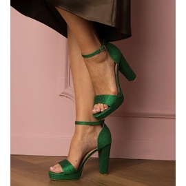 Zelene ženske sandale s visokim svjetlucama zelena 1