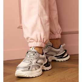 Srebrne sportske tenisice na gustom potplatu srebro 1