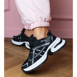 Crne sportske tenisice na ogromnom potplatu crno 1