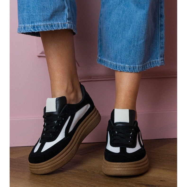 Crne tenisice tenisice na gustom potplatu crno 1