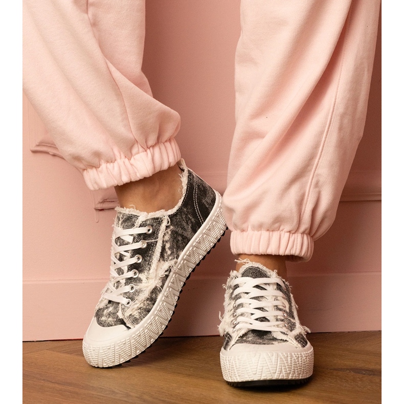 Crne ženske tenisice Sportske tenisice crna 1