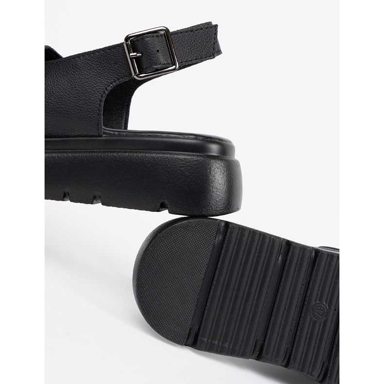 Goodin Crne klasične sandale na platformi crna 1