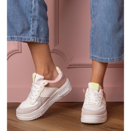 Bijele i sive sportske tenisice na platfotm siva 1