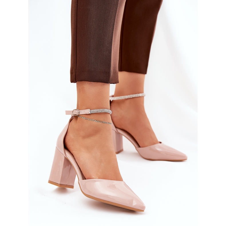 Oslikane pumpe s šiljastim nožnim prstima na post bež 2