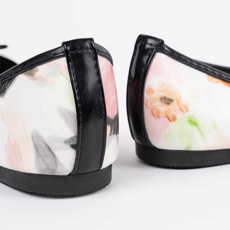 Šarene balerine s crnim nosom višebojan 1