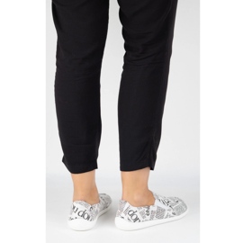 Pollonus Bosonoge kože žene bijela 2