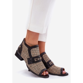 Ženske kožne čizme s golim prstima Maciejka 06934-39/00-1 crne i bež crna 1