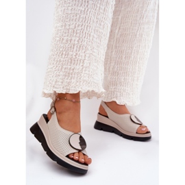 S.Barski Ženske kožne sandale s klinom s ukrasom S. Barski LR51-788 bež 2