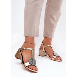 S.Barski Kožne sandale na posta s ukrasom JC51-842 zlato zlatni 2