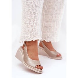 S.Barski Ženske kožne sandale na klinu S. Barski LR51-539 PLN zlatna 2