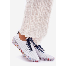 Kožne cipele na platformi s uzorkom Artiker 52C1713 bijela 1