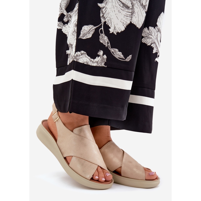 Jezzi Ženske sandale s eko kožom zlatom zlatna 1