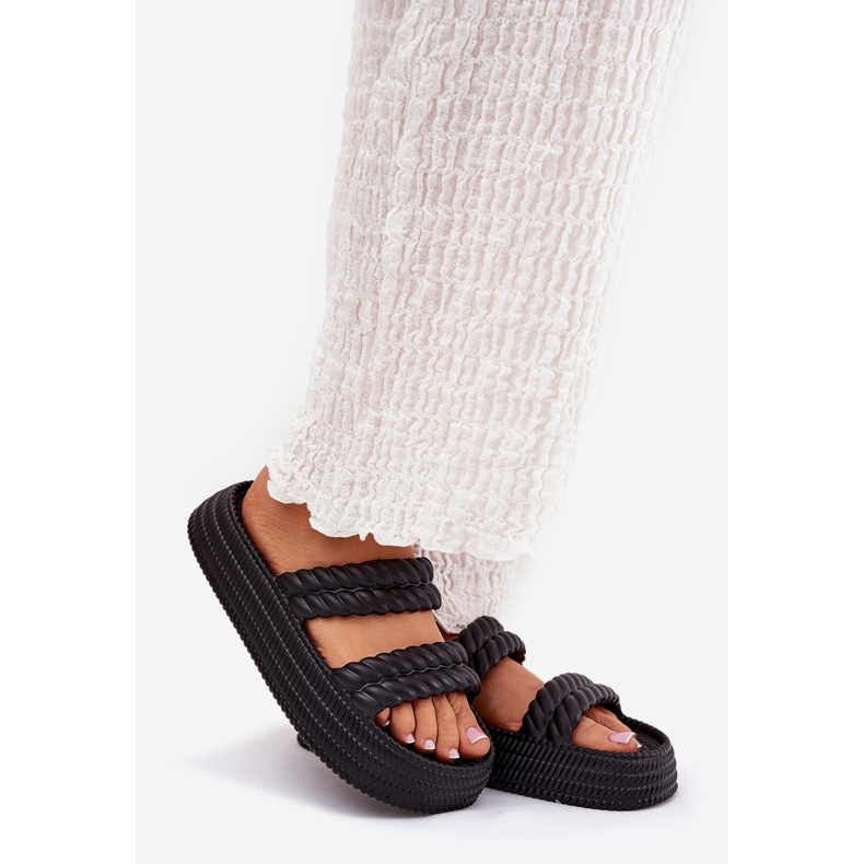 S.Barski Lagana pjenasti pljusak na platformi S. Barski ZK51-001 Black crna 1