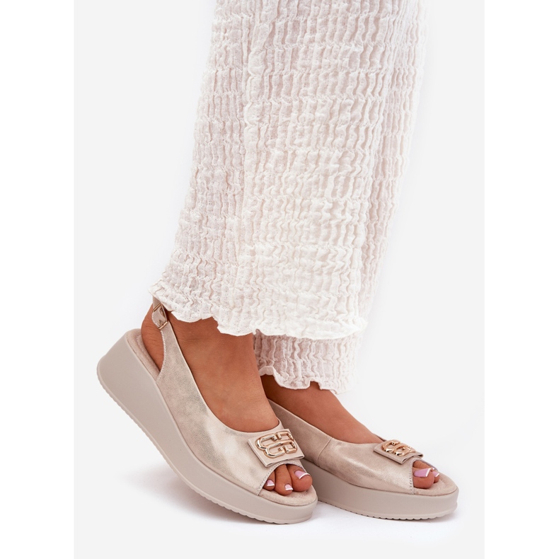 S.Barski Ženske kožne sandale na klinu s ukrasnim detaljima S. Barski LR51-593 Zlato zlatni 1