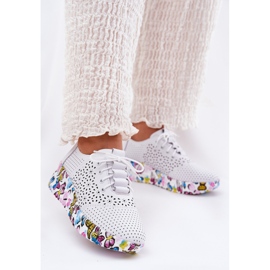 Kožna otvorena ženska cipela na klinovima leptiri Artiker 56C1618 bijela 2