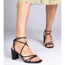 Crne eko -odletne sandale na postu crna 1