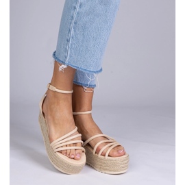 Bež espadrilles na platformi 1