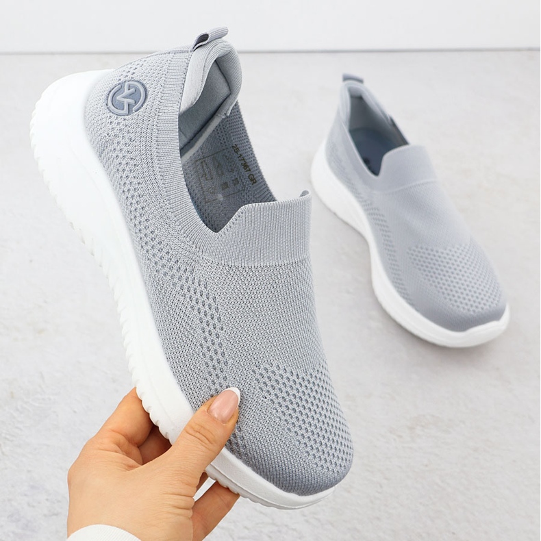 Ženske sportske cipele skliznule su sivu Vinceza 17367 siva 1