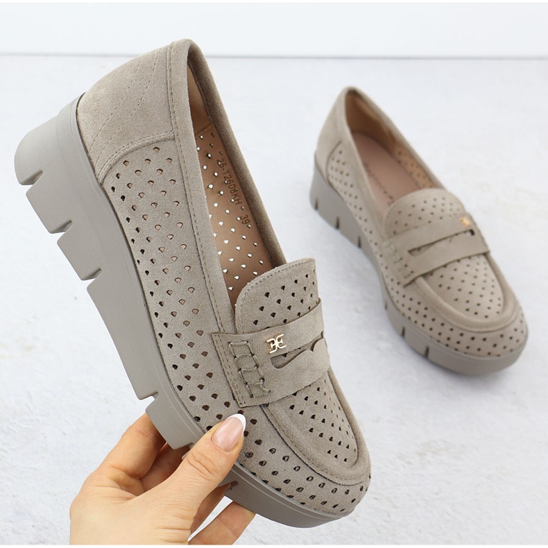 Ženske mokasine za otvoreni klin Khaki Potocki 12608 bež 1