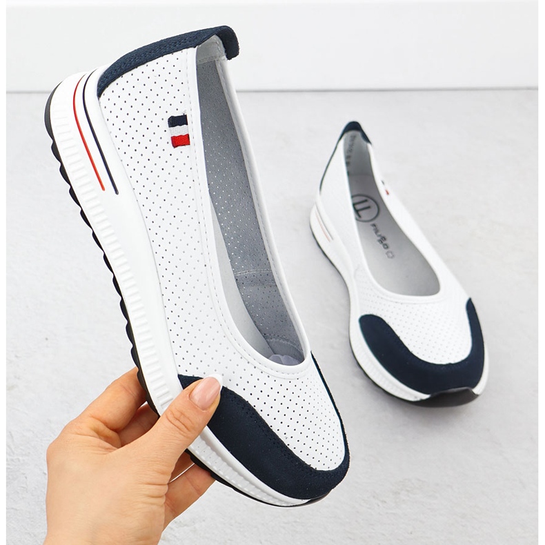 Otvorene kožne balerine na bijeloj platformi Filippo 6134 bijela 1