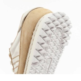 Ženske sportske cipele Adidas City Marathon GX9011 bijela 2