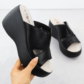 S.Barski Ženski kožni klinovi na crnim klinovima S. Barski LR51-541 crno 1